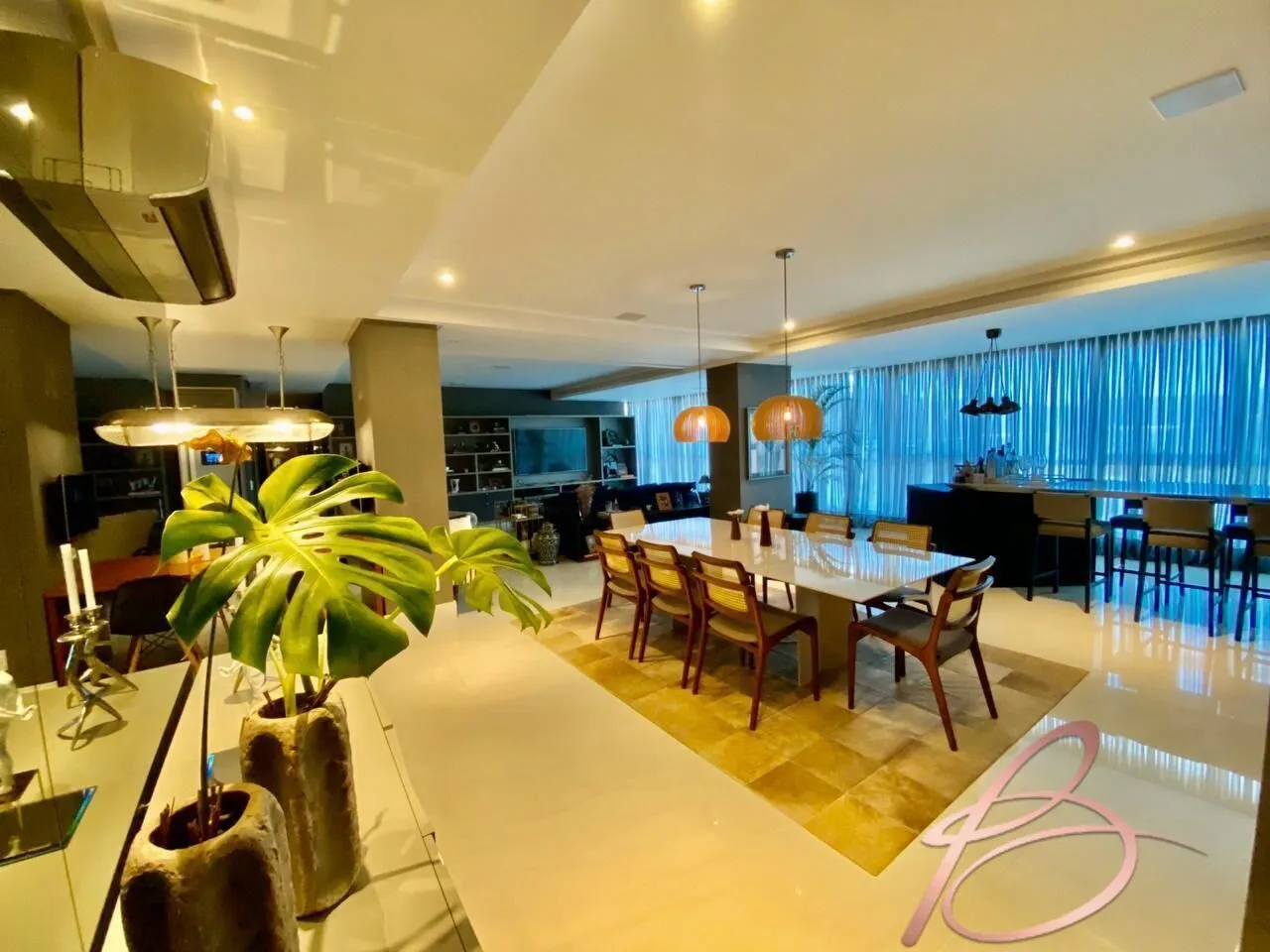 Imagem Apartamento Alto Padrão em Centro, Balneário Camboriú/SC