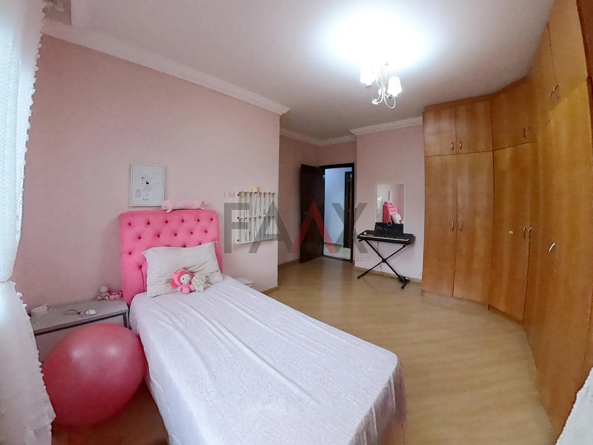 Imagem Sobrado com 3 dormitórios à venda,390.00 m², DOS ESTADOS, GUARAPUAVA - PR