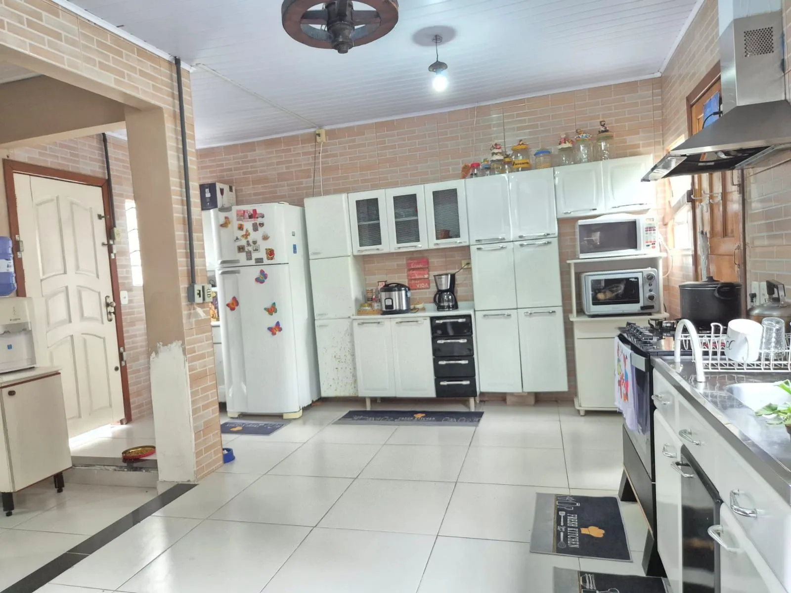 Imagem Casa térrea com pátio aos fundos