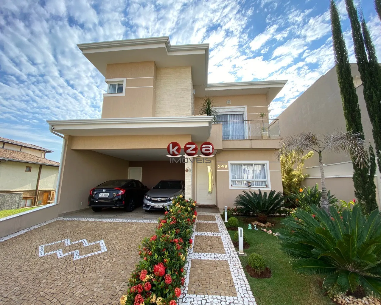 Imagem Casa de Alto Padrão com 3 Suítes, Espaço Gourmet e Piscina Aquecida no Portal do Jequitibá ? Valinhos
