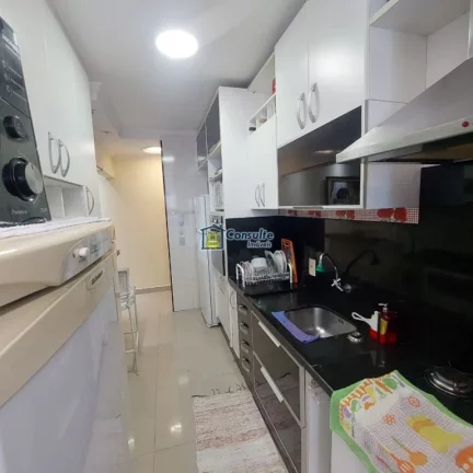 Imagem Apartamento belíssimo frente Vila Caiçara, Desperte todos os dias com o som das ondas e uma vista panorâmica incrível neste espaçoso apartamento de 2 dormitórios, de frente para o mar, onde cada detalhe foi pensado para oferecer conforto e qualidade de vi