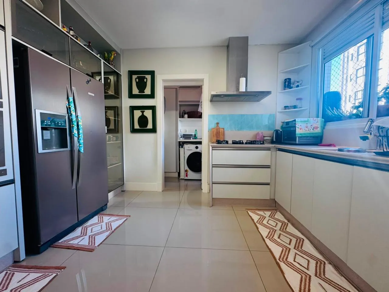 Imagem Apartamento à venda com 192.4m2 por R$ 2.400.000,00