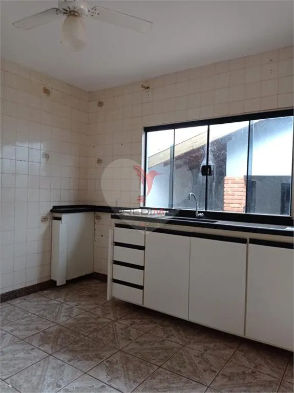 Imagem Casa de 1 quarto, 137m² no bairro Vila São Judas Tadeu, em Lençóis Paulista