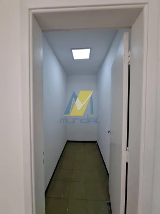 Imagem Prédio Comercial com Elevador | Andares Modulares para Empresas