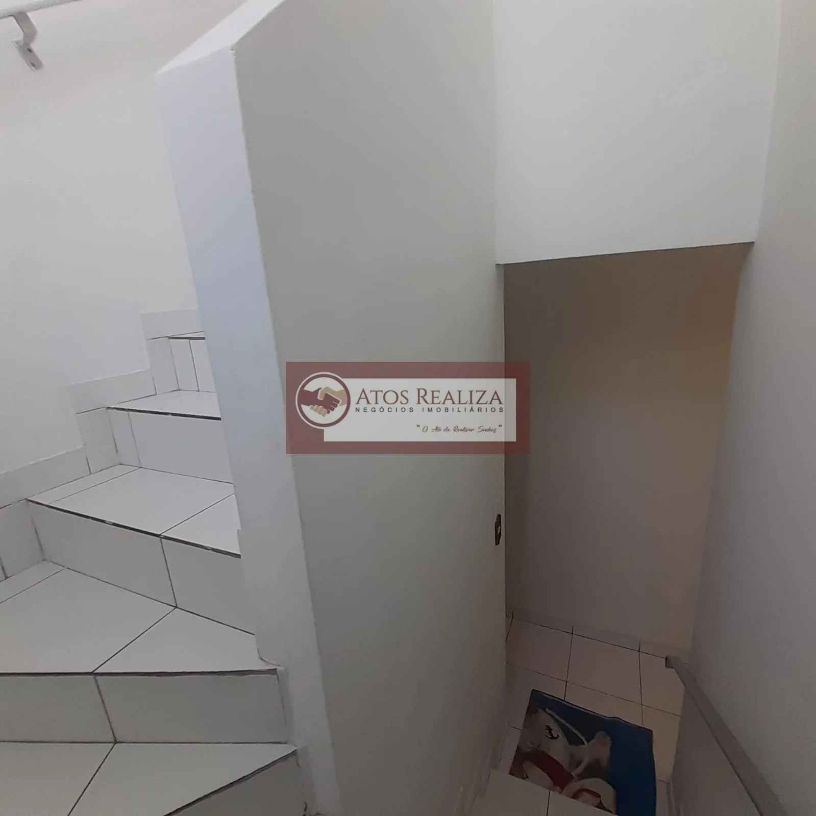 Imagem Alugue Sobrado em Jardim Itacolomi - São Paulo