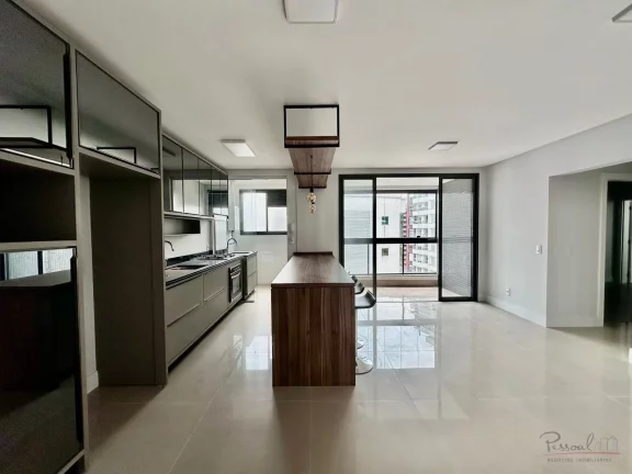 Imagem Este apartamento oferece uma combinação perfeita de conforto e sofisticação. Com uma área priva...