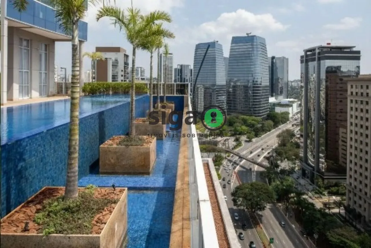 Imagem Apartamento Duplex Mobiliado à venda no Itaim com 2 Suítes e 4 Vagas - São Paulo
