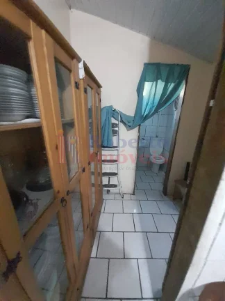 Imagem Casa em Alvenaria com 04 Quartos e Edícula - R$450.000,00