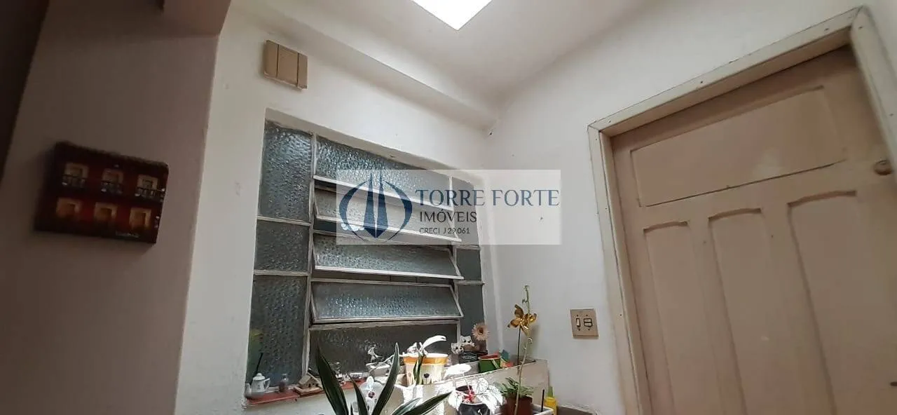 Imagem Ótima casa com 300 m², 4 dormitórios sendo 1 suíte, 3 banheiros, no Tatuapé