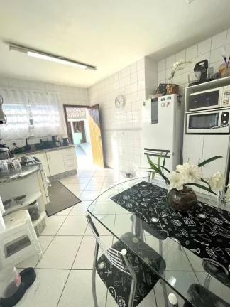 Imagem CASA RESIDENCIAL em SÃO JOSÉ - SC, FLOR DE NÁPOLIS