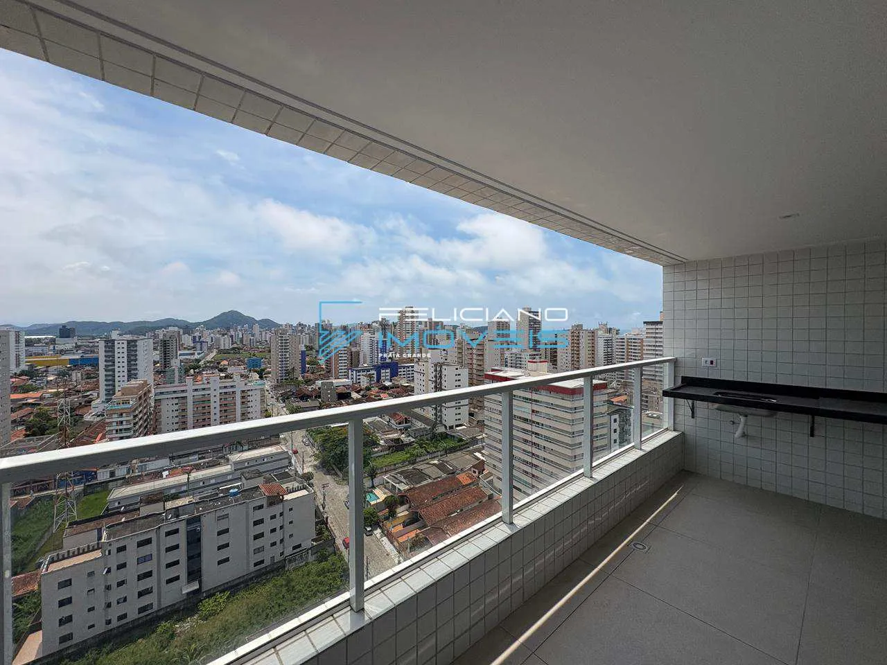 Imagem Apartamento com 2 quartos, Aviação, Praia Grande - R$ 650 mil, Cod: 7004