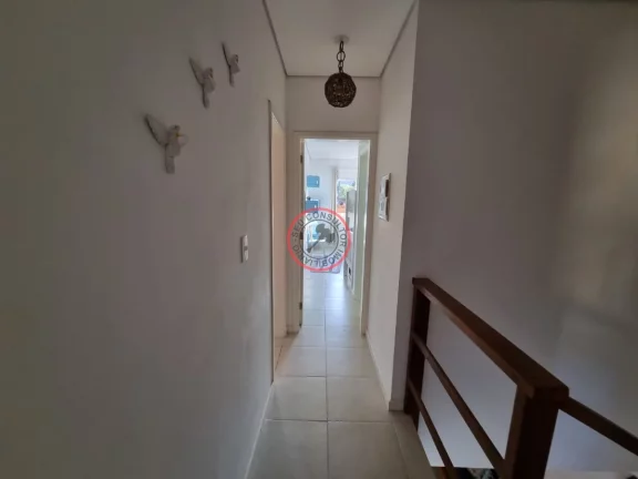 Imagem ESCRITURA DEFINITIVA, CASA A VENDA COM 3 SUÍTES,TODA MOBILIADA EM CONDOMINIO COM PISCINA, SALÃO DE FESTAS PERTO DE TODO COMÉRCIO
