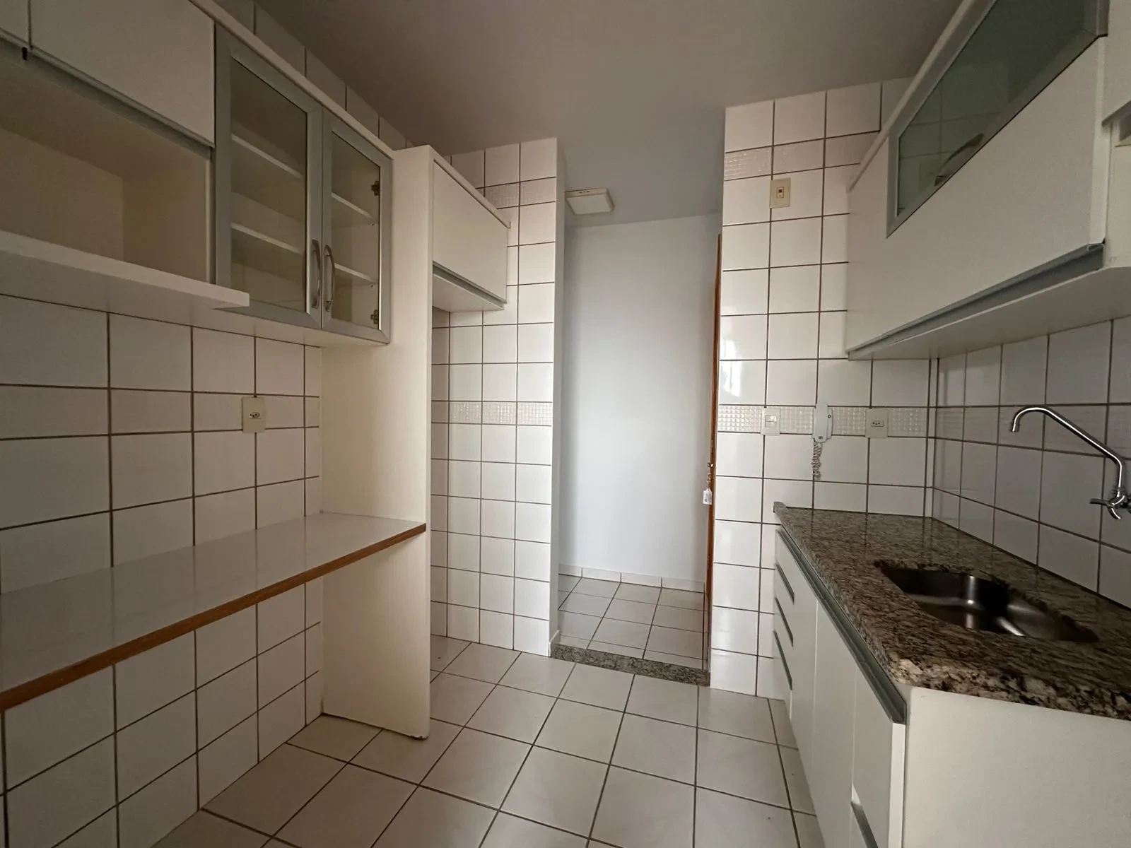 Imagem Apartamento com 3 Quartos à Venda, 69 metros em Setor dos Funcionários - Goiânia