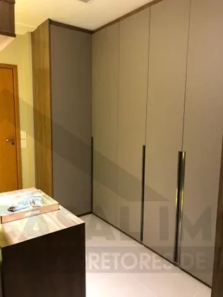 Imagem CASAL IMÓVEIS VENDE TORRE TRIUNFO 3 SUÍTES + 3 VGS PORTEIRA FECHADA
