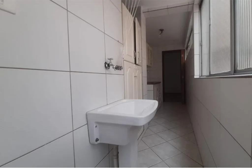 Imagem Apartamento à venda em São Paulo, Alto de Pinheiros, com 2 quartos, 49.5m2