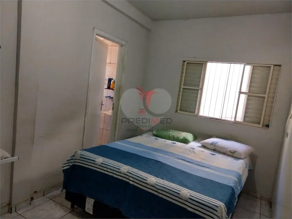 Imagem Casa de 3 quartos, 260m² no bairro Jardim Morumbi, em Lençóis Paulista
