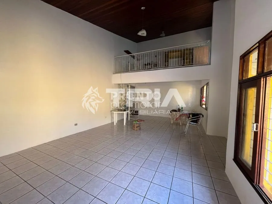 Imagem Casa de 4 quartos, 210m² no bairro Maria Farinha, em Paulista