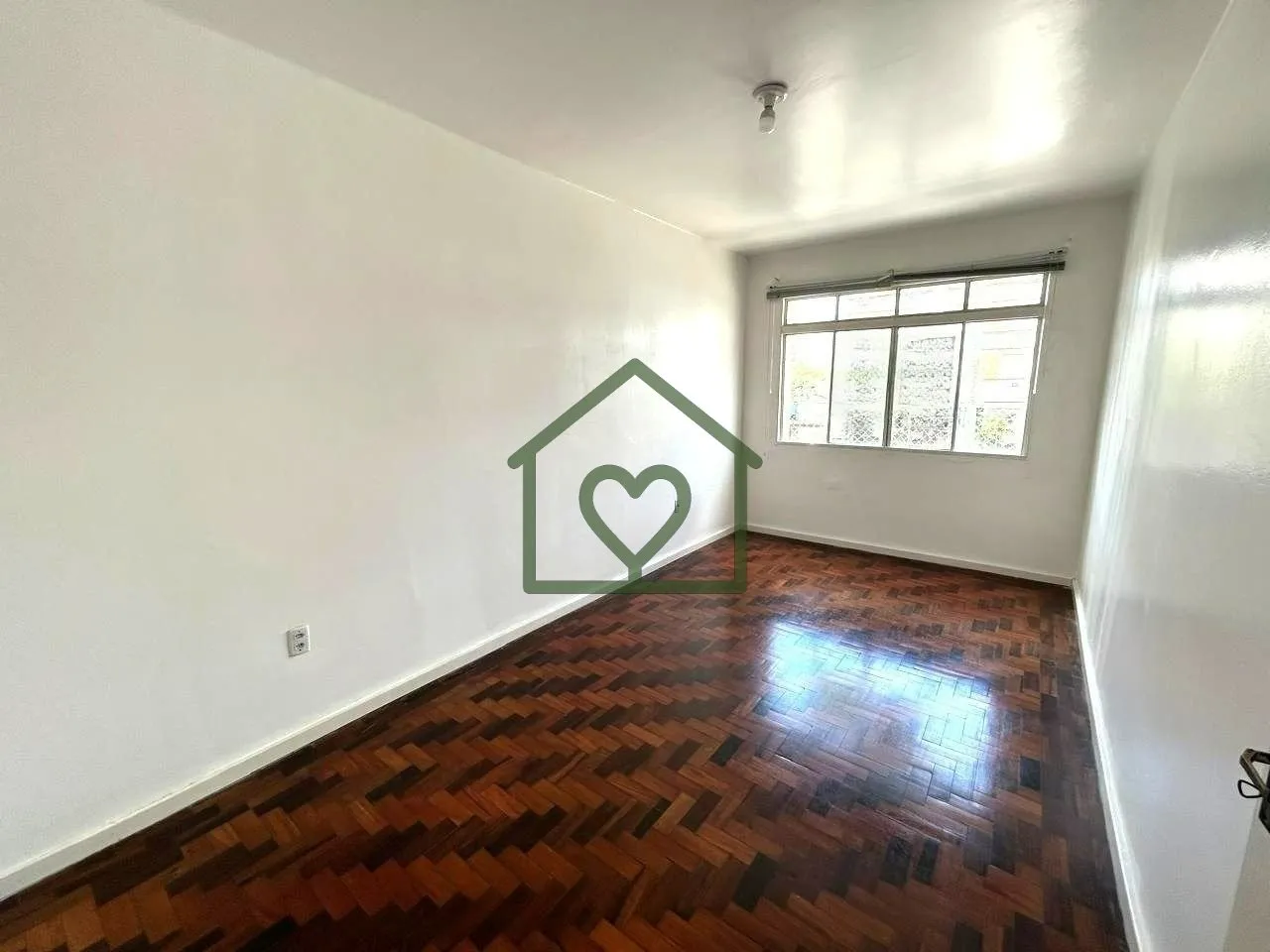 Imagem Ótimo apartamento de 2 dormitórios.
Em excelente localização, fica próximo a Orla do Guaíba, c...