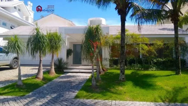 Imagem CASA A VENDA FRENTE MAR NO PASSEIO DOS NAMORADOS EM JURERÊ INTERNACIONAL FLORIPA SC