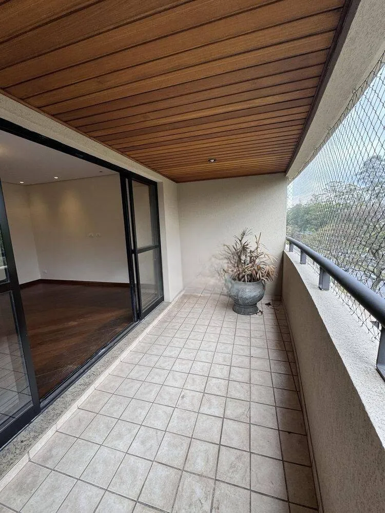 Imagem Apartamento Amplo de 160m² em Alphaville