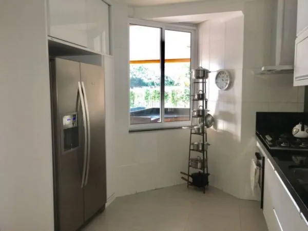 Imagem Casa Condominio para Venda - 414m², 4 dormitórios, sendo 4 suites, 4 vagas - Belém Novo