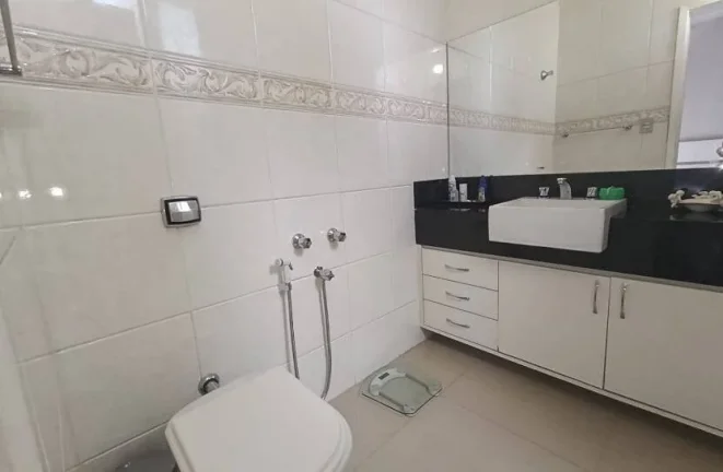 Imagem Apartamento Duplex 4 Quartos com Ar Condicionado - Suíte Master - 4 Vagas