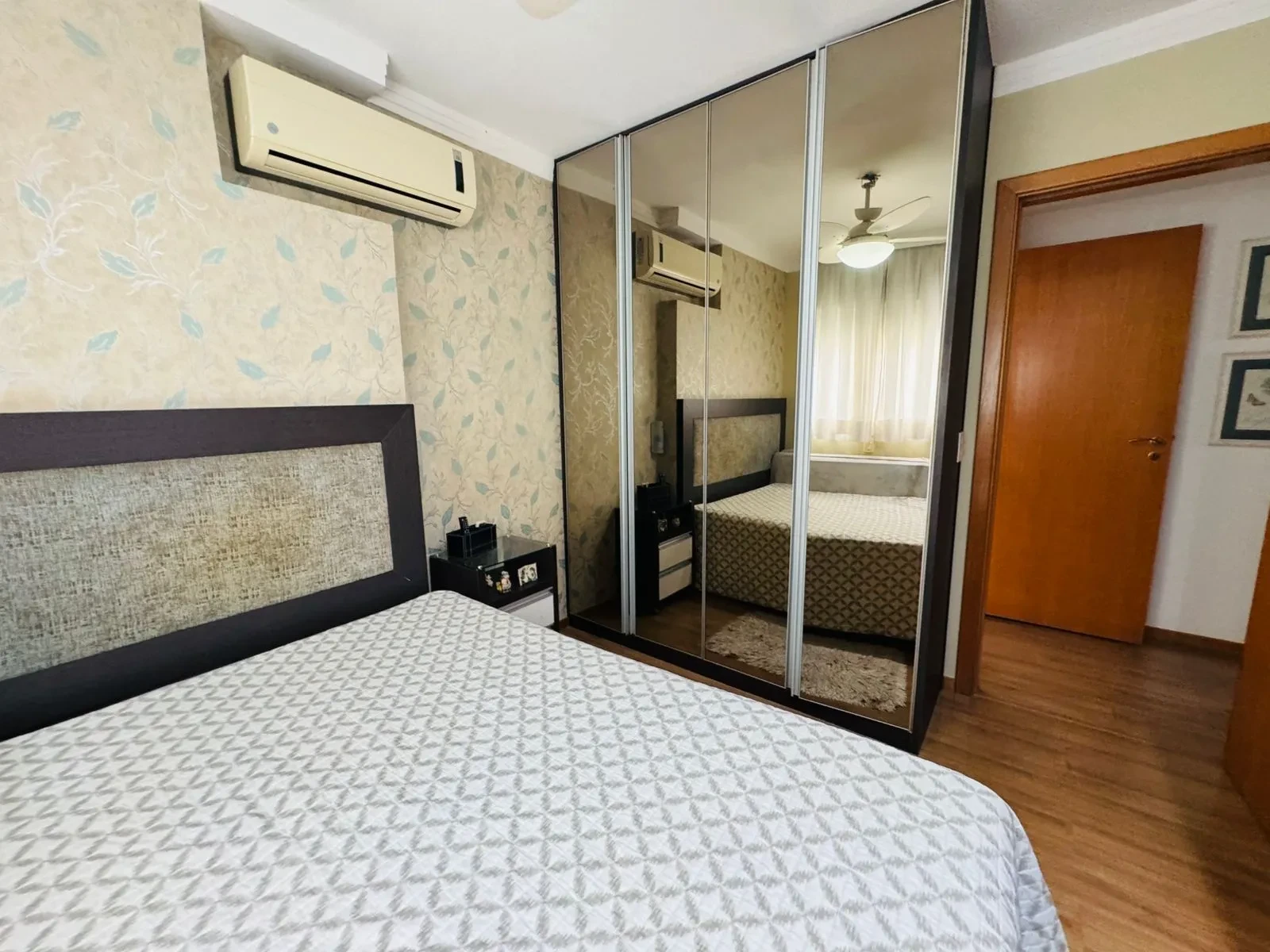Imagem Apartamento com 3 Quartos para Alugar, 189 metros em Quilombo - Cuiabá