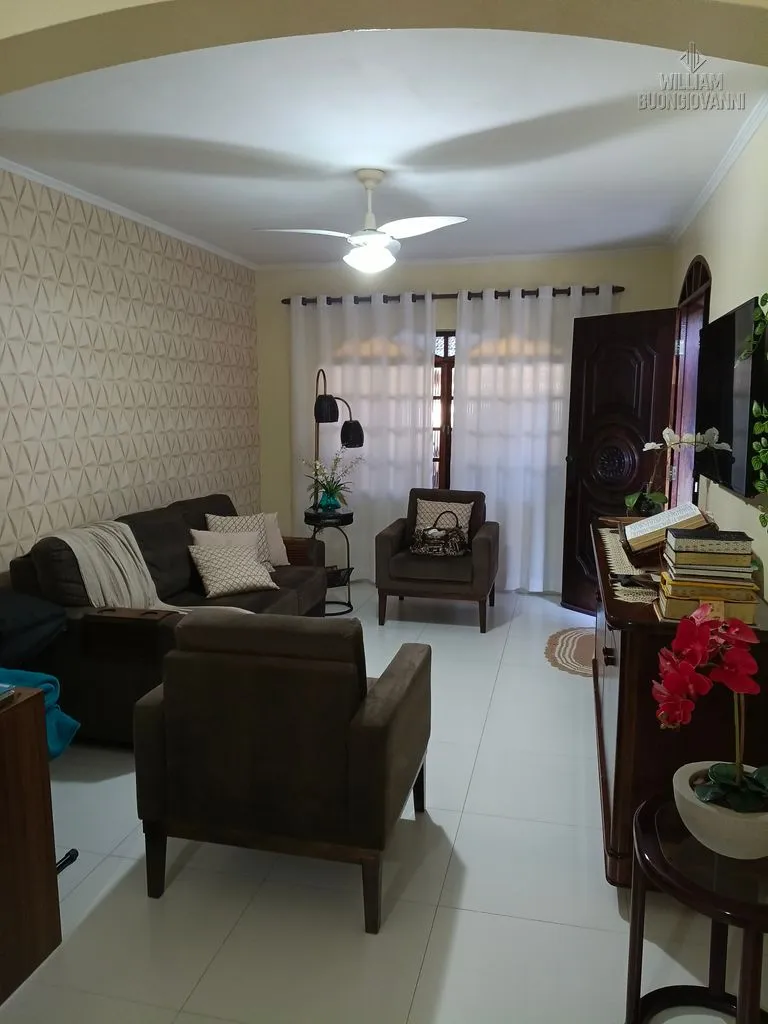Imagem Seu Novo Sobrado Espera por Você! Conforto, Espaço e Qualidade de Vida
