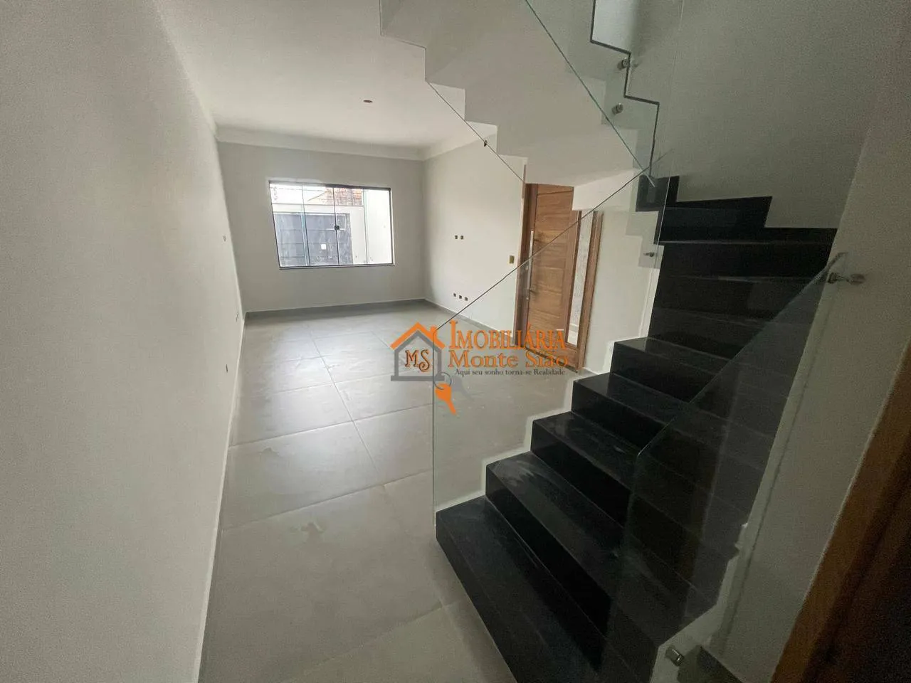 Imagem Sobrado com 3 dormitórios à venda, 148 m² por R$ 1.150.000,00 - Jardim Vila Galvão - Guarulhos/SP