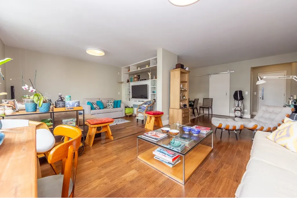 Apartamento à venda em São Paulo, Jardim Paulista, com 2 quartos, 129m2