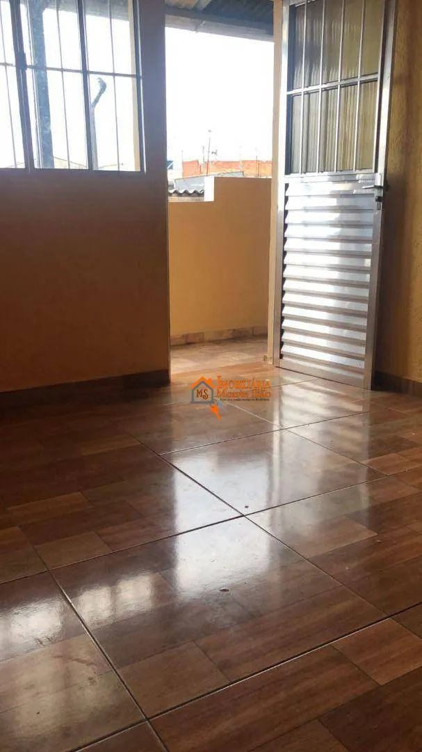 Imagem Sobrado com 4 dormitórios à venda, 250 m² por R$ 315.000,00 - Jardim Santa Paula - Guarulhos/SP