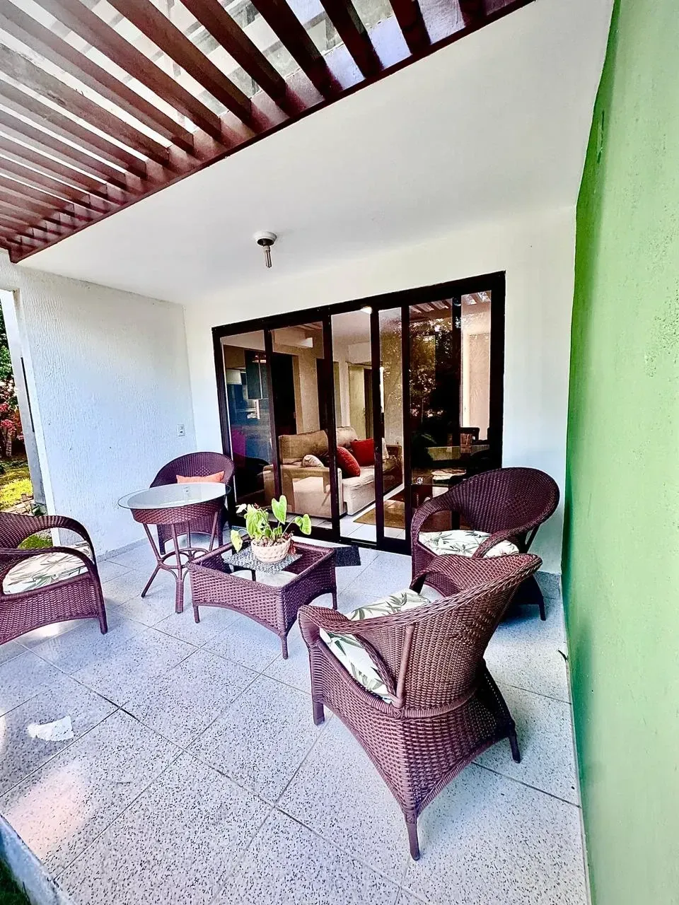 Imagem Casa de Condomínio com 4 Quartos à Venda, 179 metros em Barro Duro - Maceió