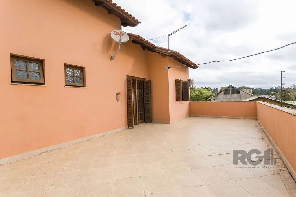 Imagem Casa de 3 dormitórios, no bairro Campo Novo
