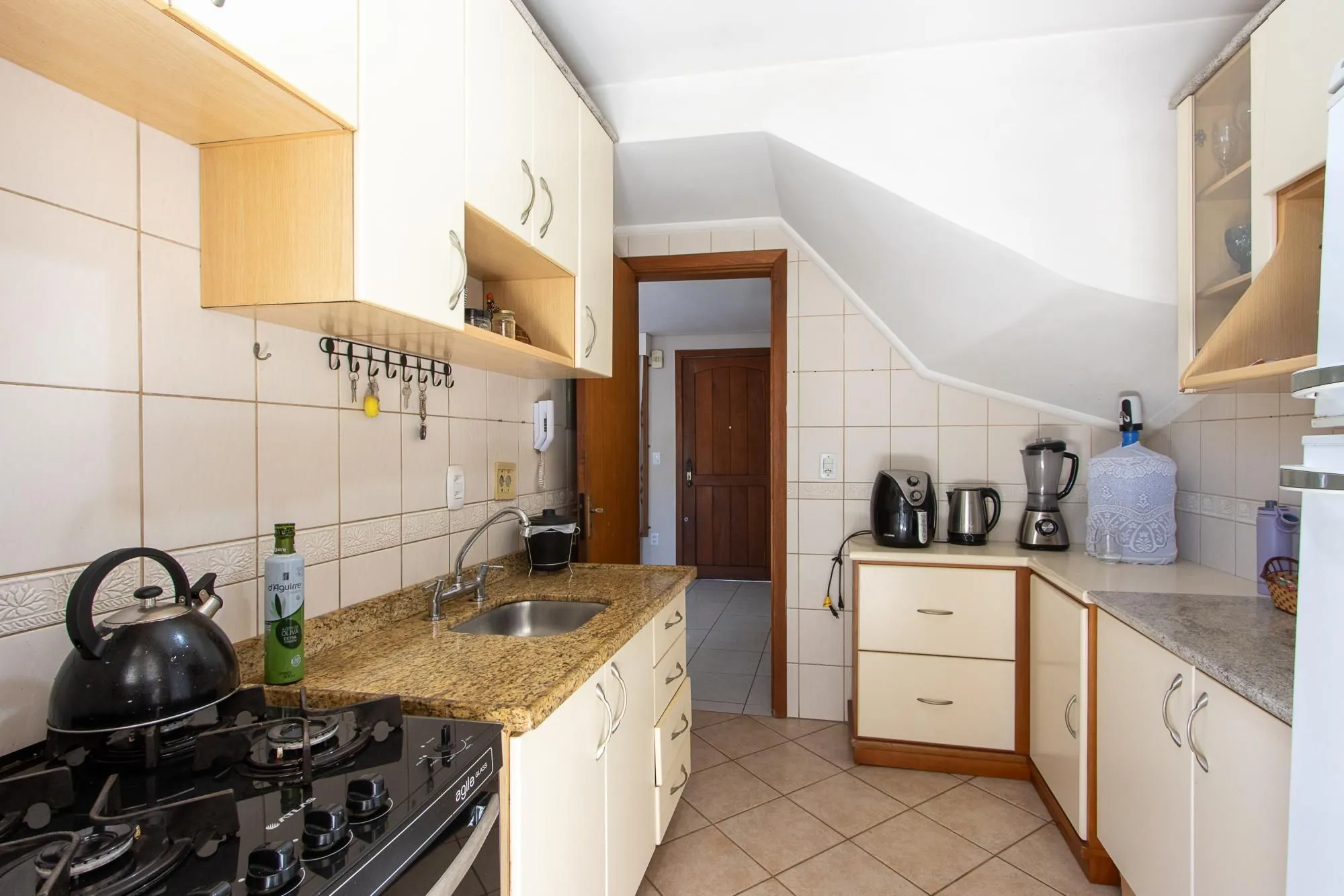 Imagem Casa em condomínio fechado, 104m² privativos, 2 quartos, 1 vaga, bairro Camaquã