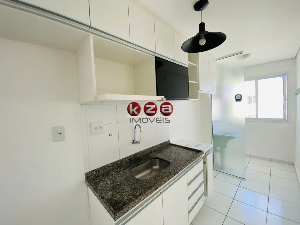 Foto do imóvel Apartamento à venda em Vinhedo-SP no Condomínio Edifício Vienna II: 2 quartos, sala, banheiro, 1 vaga, 58m².