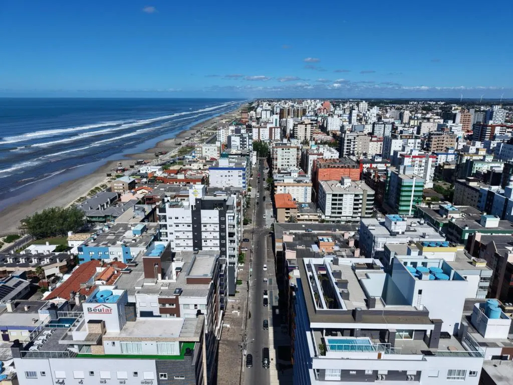 Imagem Apartamento 2Dórmitórios dependência - Bairro Zona Nova