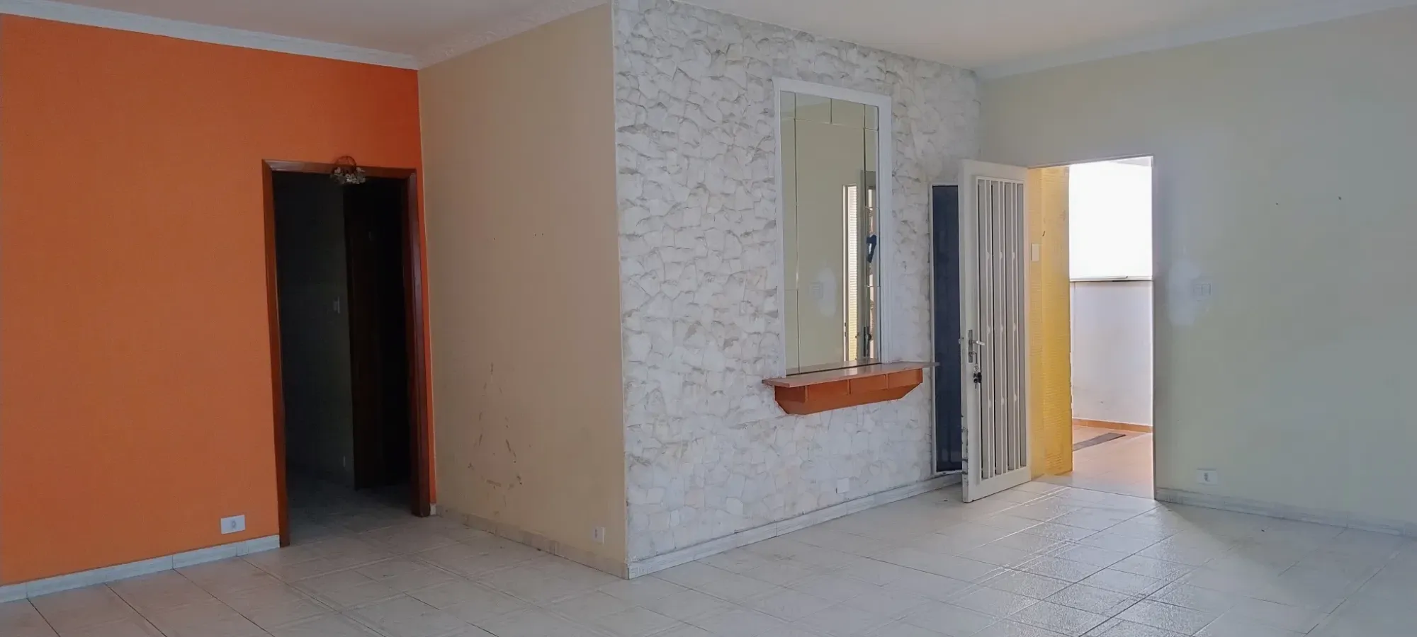 Imagem Casa com 2 Quartos à Venda, 160 m² em Vila Adelaide Perella - Guarulhos
