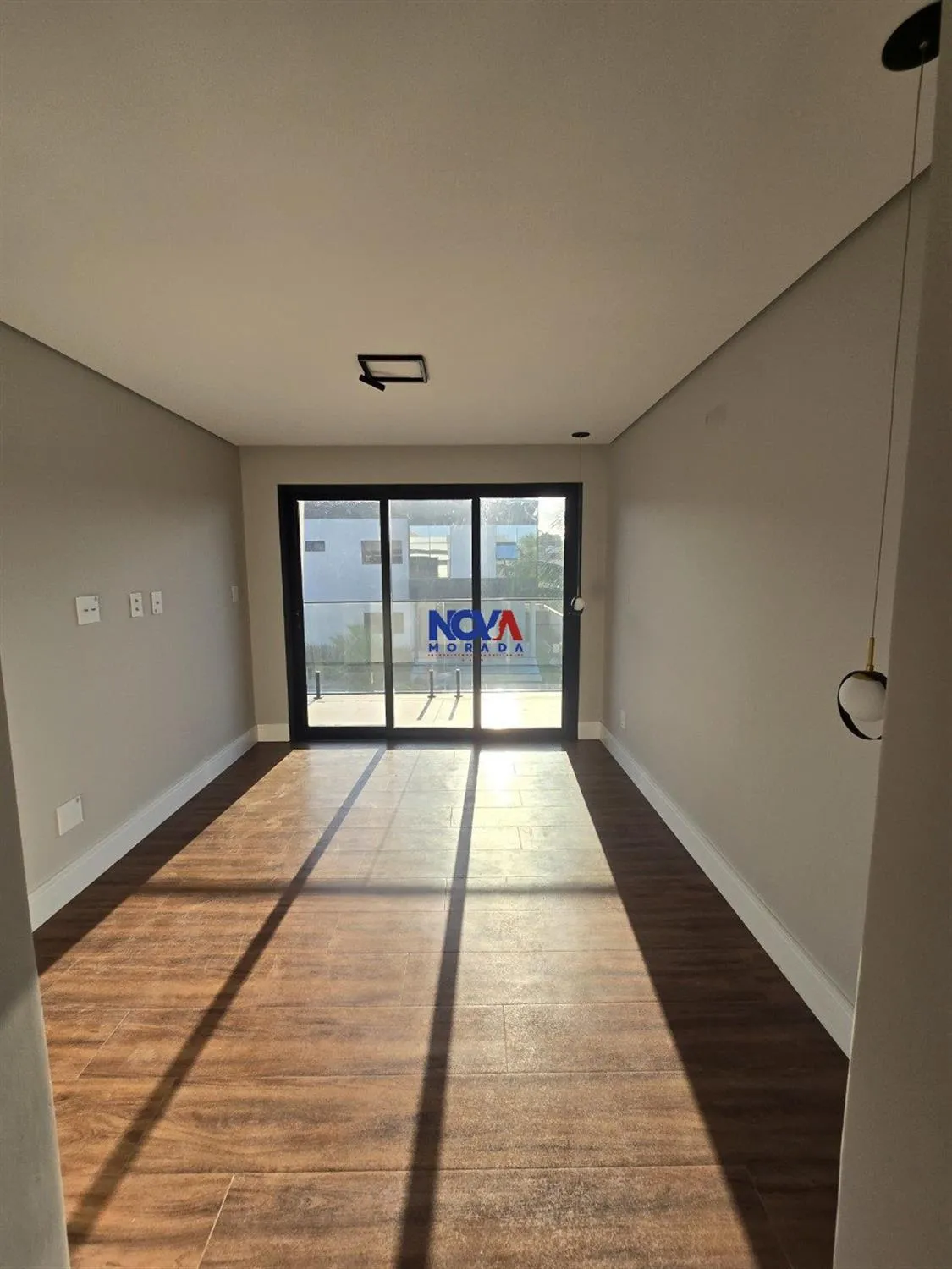 Imagem Casa com 3 quartos à venda em Guarapari