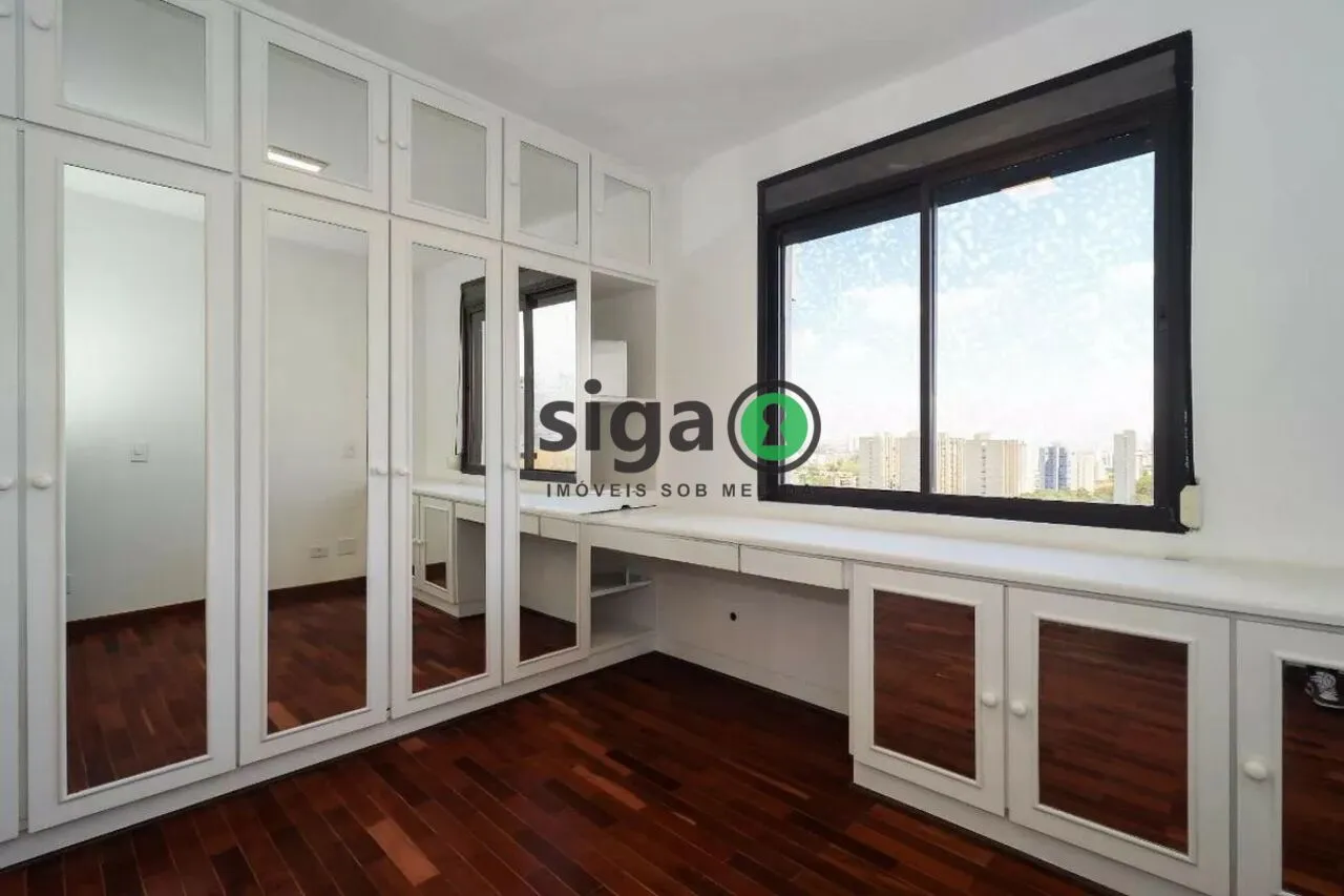 Imagem Cobertura Triplex à Venda na Vila Suzana - 4 quartos com 2 Suítes e Piscina Privativa!