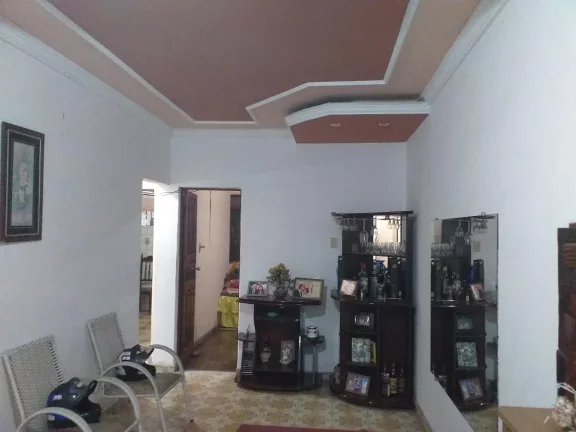 Imagem CASA DE QUATRO QUARTOS NO CARIRU