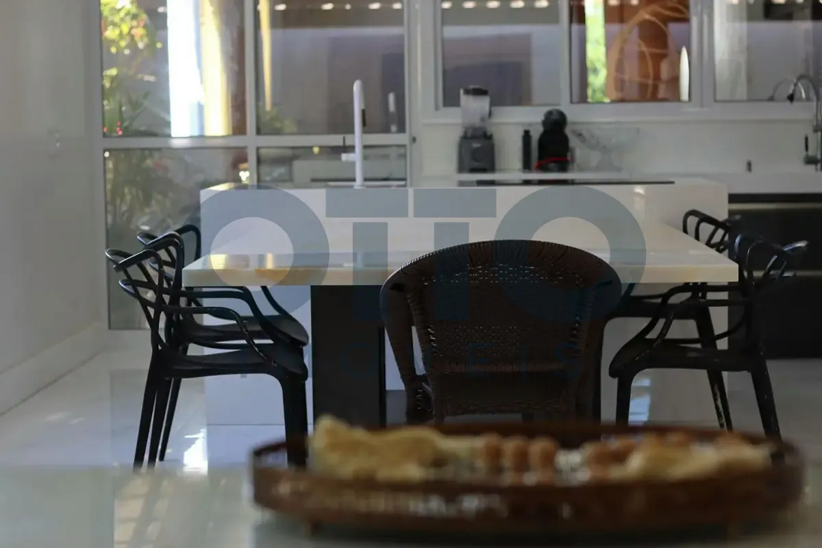 Imagem Casa com 4 quartos e 4 suítes para venda em Outeiro de São Francisco, Porto Seguro
