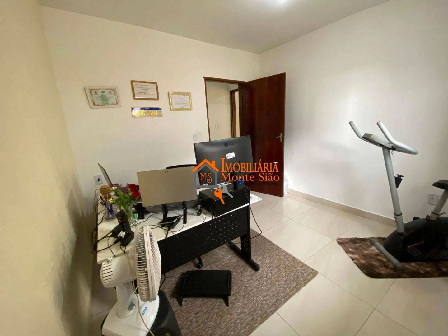 Imagem Casa com 3 dormitórios à venda, 180 m² por R$ 500.000,00 - Cidade Soberana - Guarulhos/SP