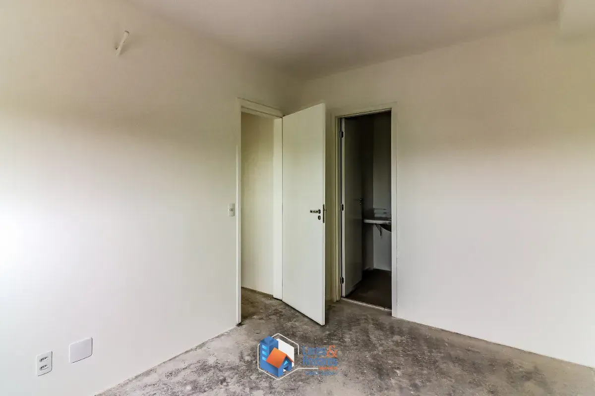 Imagem Apartamento para venda em Parque São Domingos com 2 quartos, sendo 1 suíte, 70m²