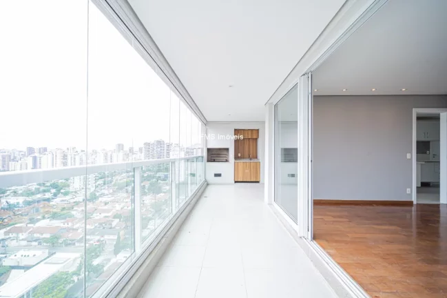 Imagem Apartamento à venda em Moema de 168m²
