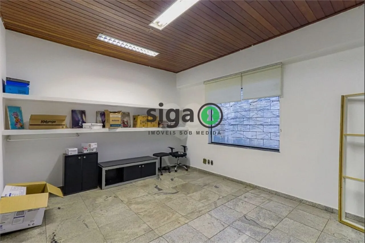Imagem Casa Comercial de Alto Padrão de 1250 metros ao lado do JOCKEY CLUB