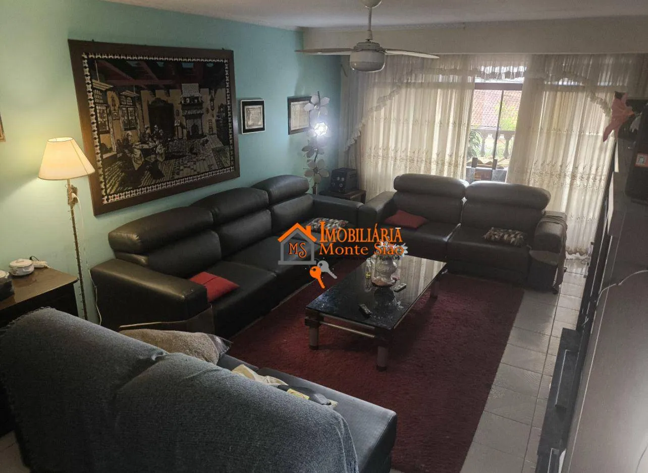 Imagem Sobrado com 3 dormitórios à venda, 155 m² por R$ 880.000,00 - Jardim Vila Galvão - Guarulhos/SP
