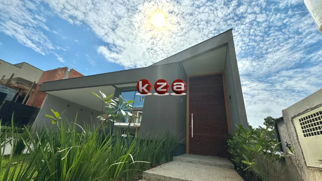 Foto do imóvel Linda casa térrea a venda no Condomínio Bosque da mata em Valinhos-SP, 3 suítes, 2 salas, 5 banheiros, 4 vagas, piscina, 197m²