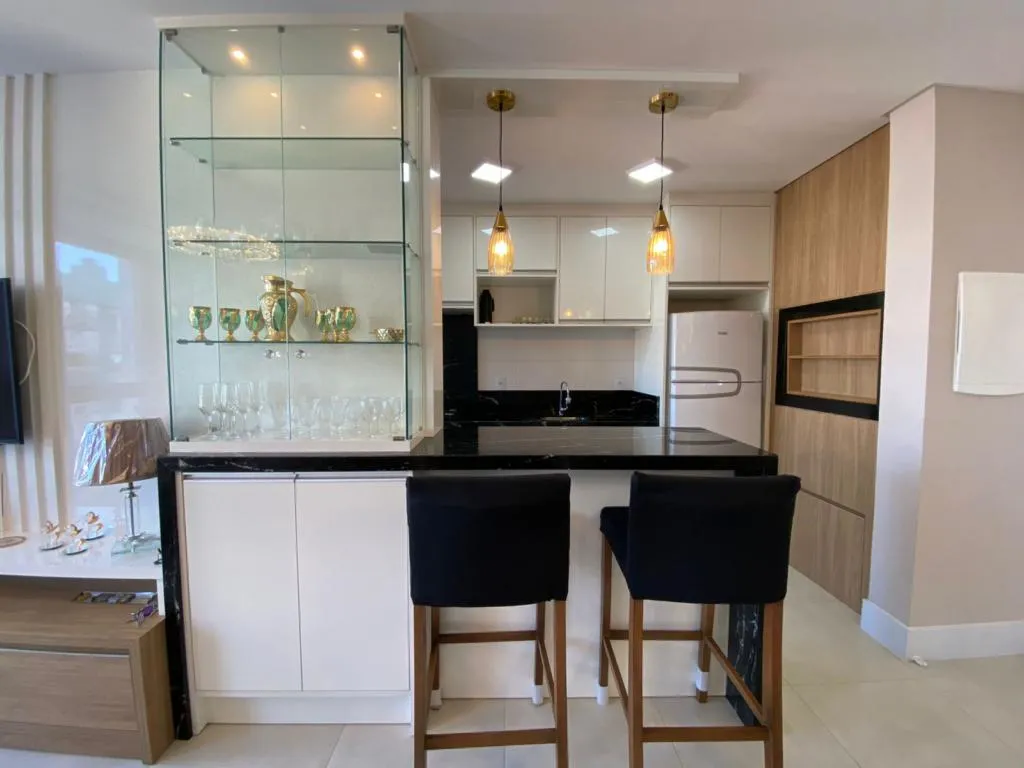 Imagem Apartamento 2 Dormitórios - Bairro Centro