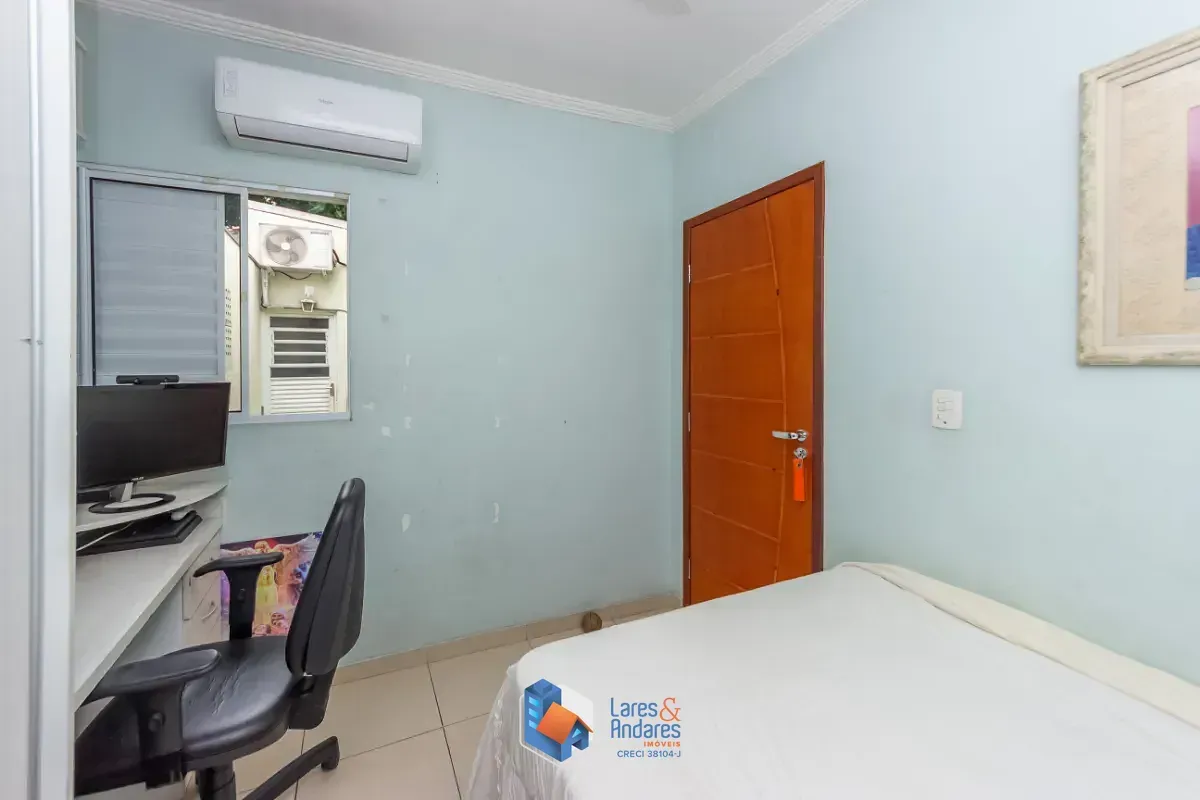 Imagem Casa para venda em Ipiranga com 3 quartos, sendo 1 suíte, 148m²