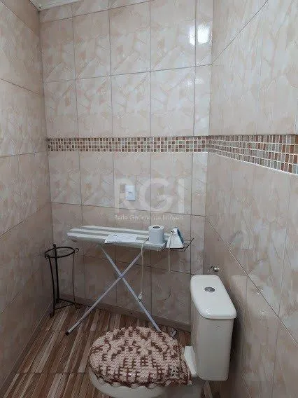 Imagem Casa com 4 dormitórios no bairro Vila Nova